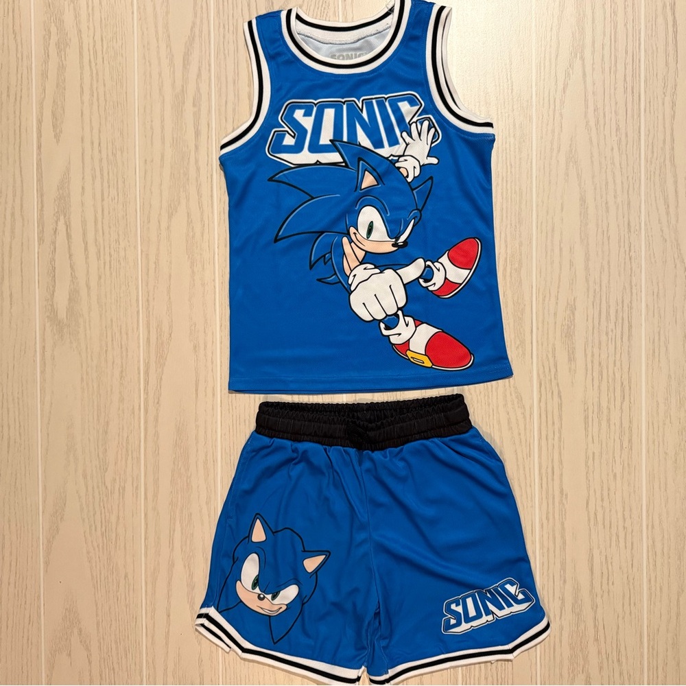 Sonic The Hedgehog Boys XS 4/5 2Pc Athletic‎ Set NWOT